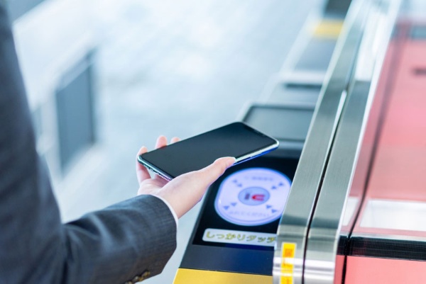 改札から出れる？モバイルSuica・PASMOが電池切れになった時の対策を伝授