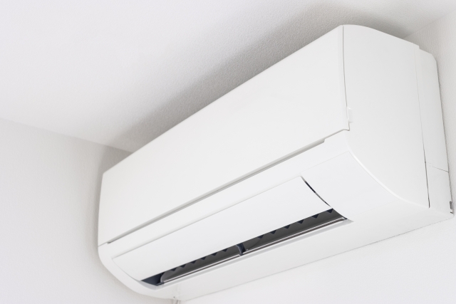 「つけっぱなし」はあり？エアコンの1時間あたりの電気代を調査