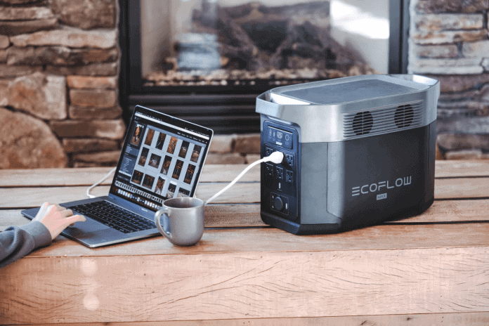 ポータブル電源を買うべきか迷ってる人必見！メリットや選び方を解説